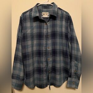 Marmot men’s Navy and Light Blue Plaid Shirt